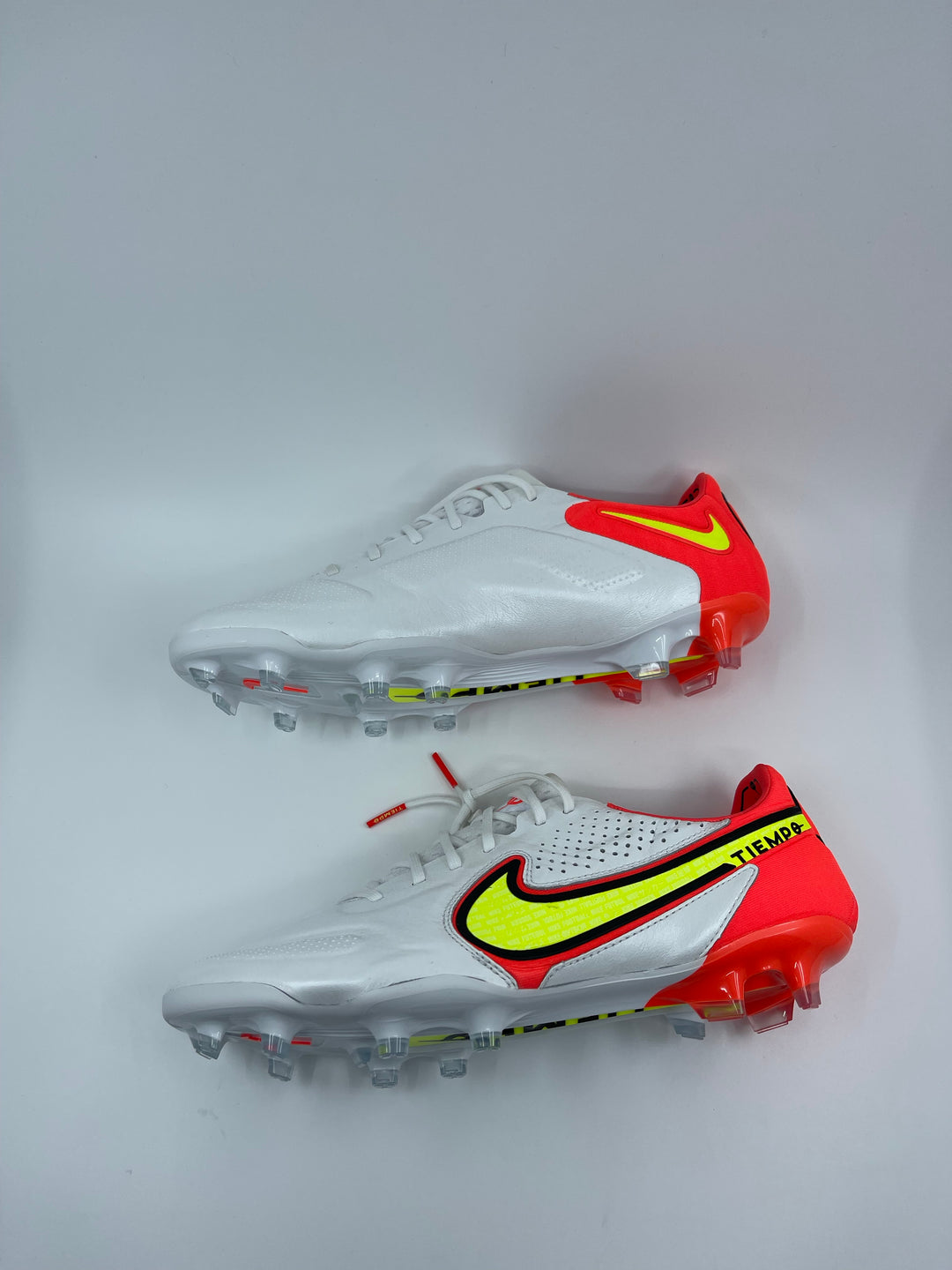 Nike Tiempo Legend 9 - Size 43