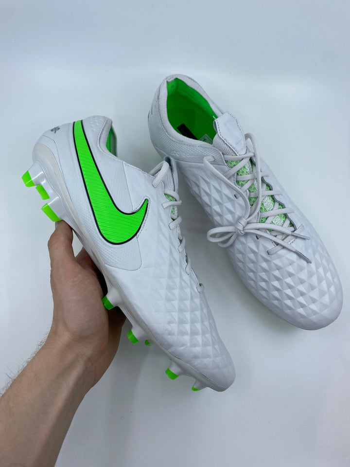 Nike Tiempo Legend 8 - Size 44