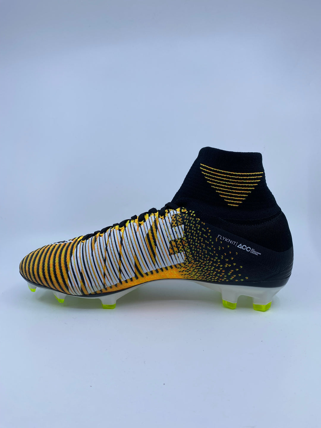 Nike Mercurial Superfly V - Size 42,5