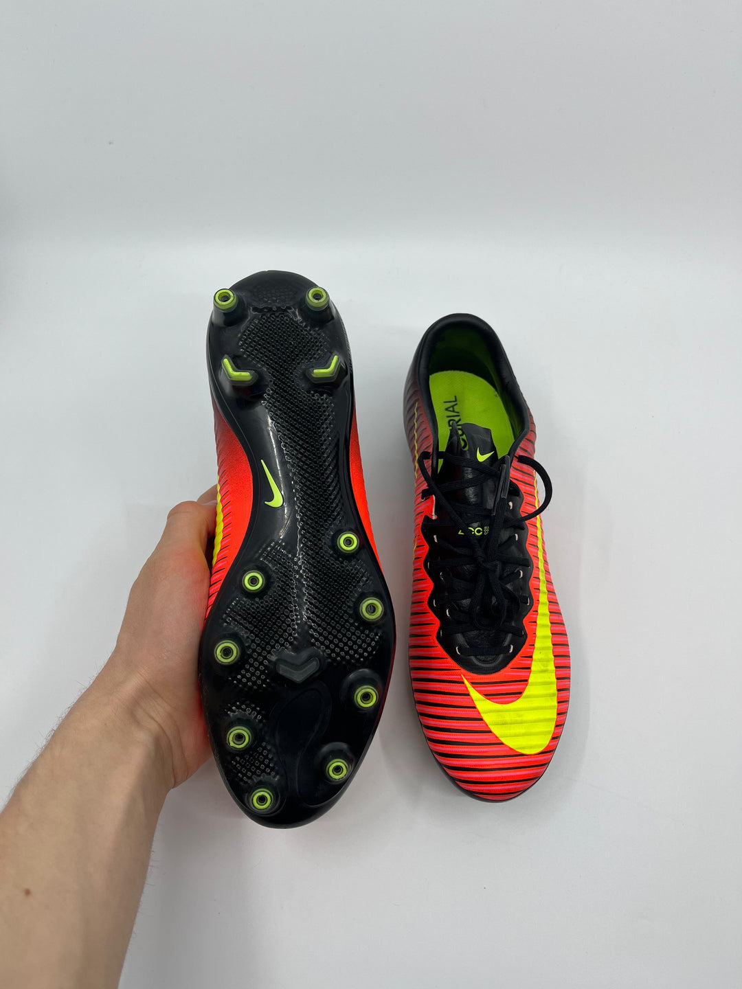 Nike Mercurial Vapor 11 - Size 39