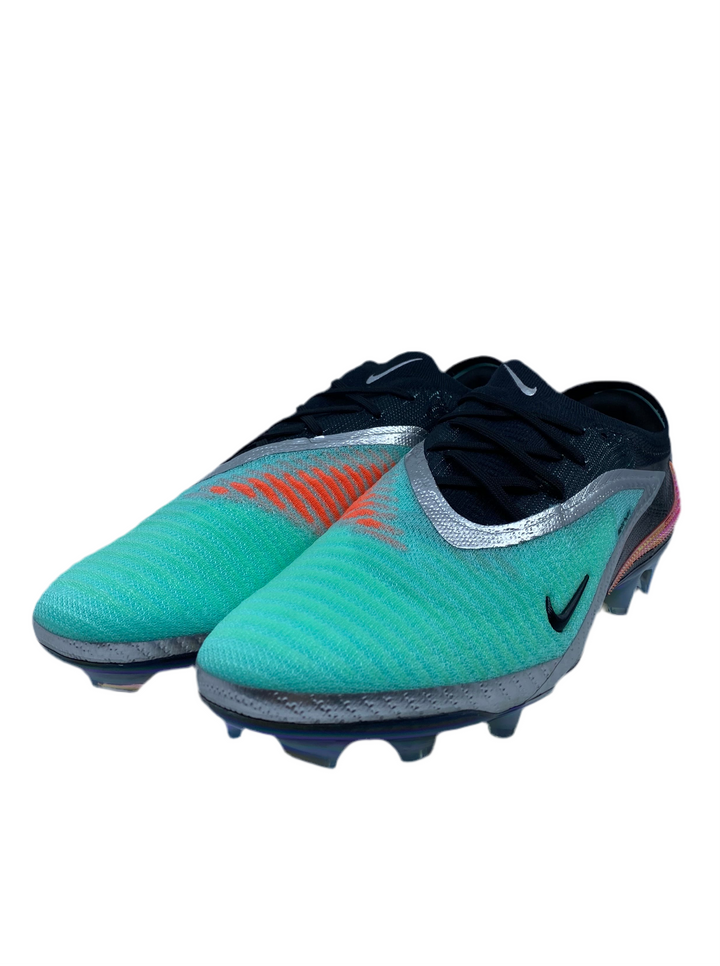 Nike Phantom 6 - Size 44.5