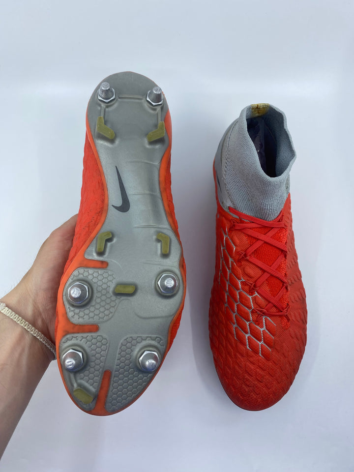 Nike Hypervenom Phantom 3 - Size 43