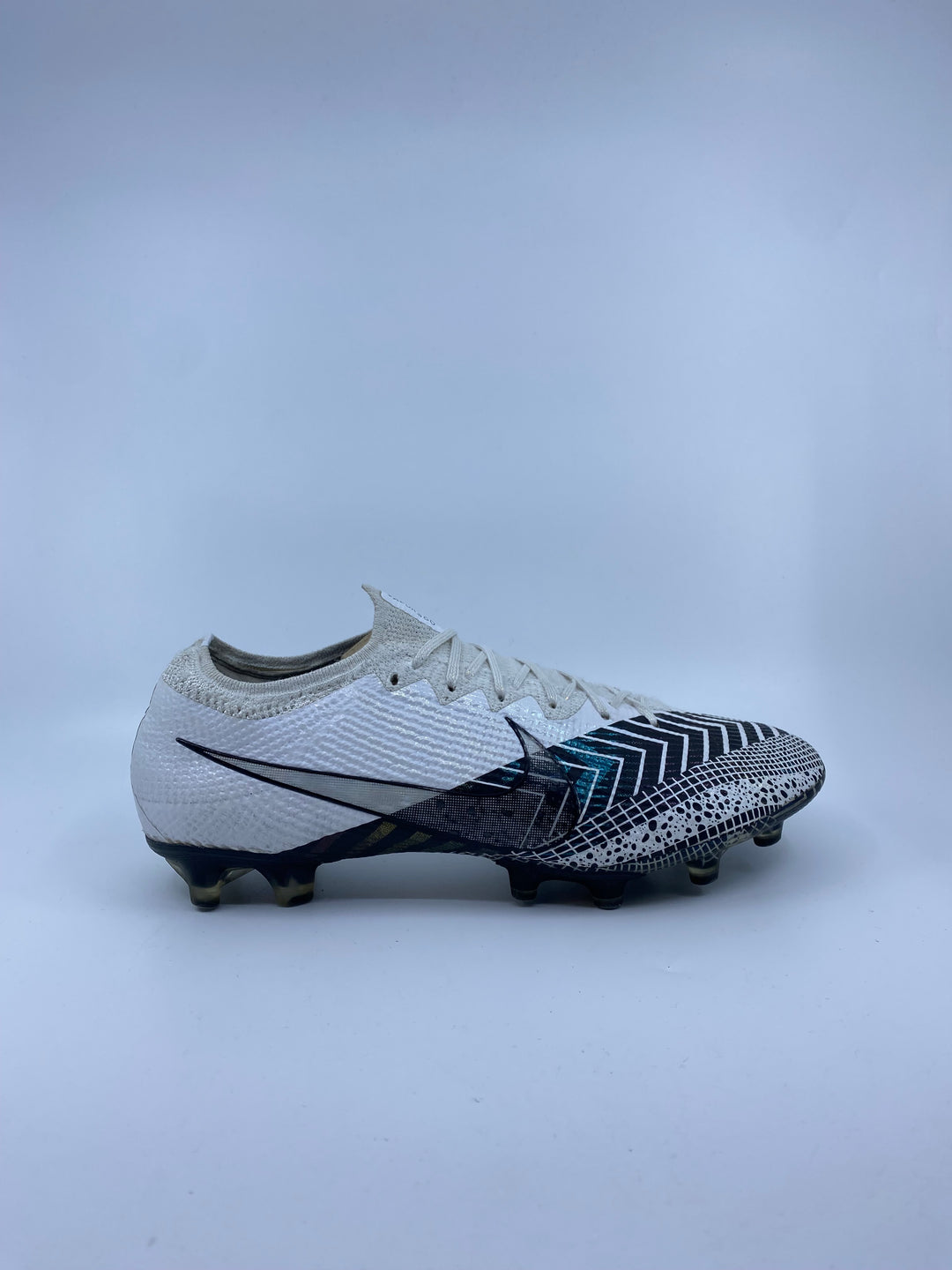 Nike Mercurial Vapor 13 - Size 42.5