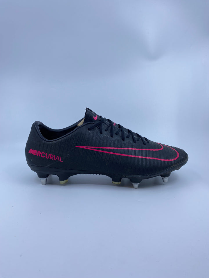 Nike Mercurial Vapor 11 - Size 44