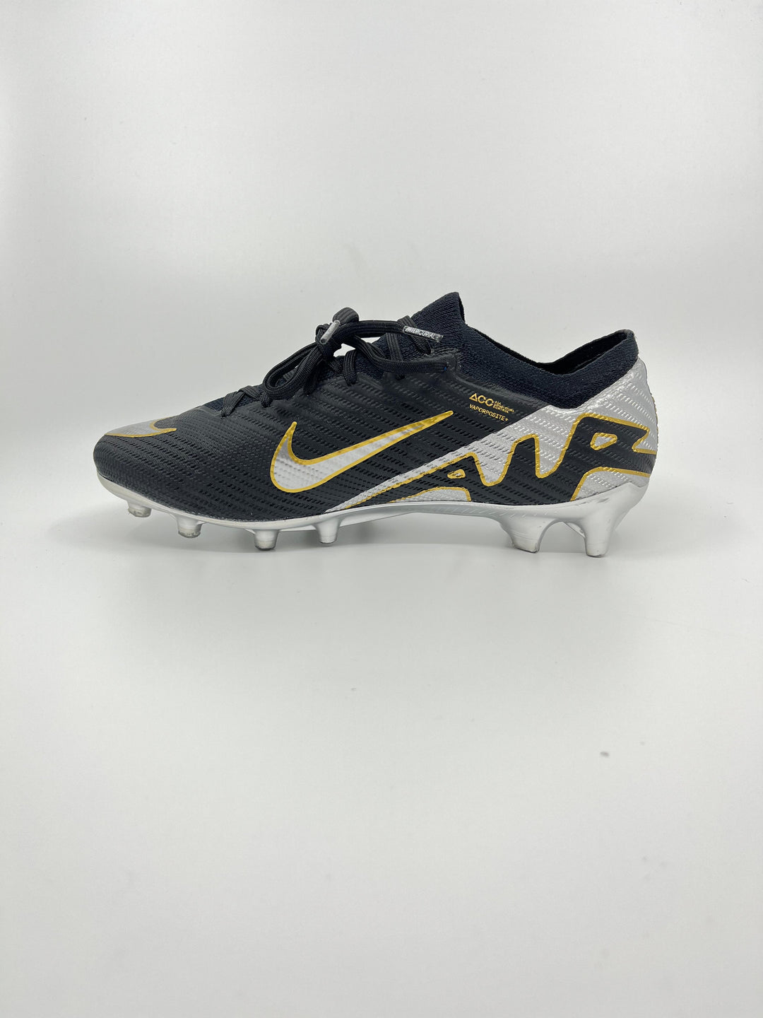 Nike Mercurial Vapor 15 - Size 42