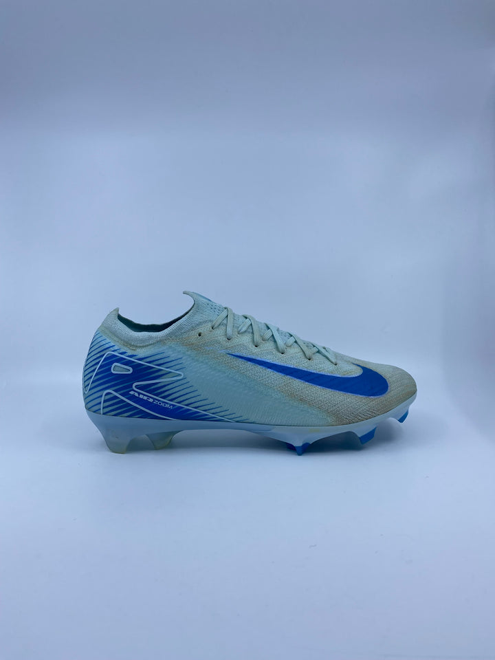 Nike Mercurial Vapor 16 - Size 41