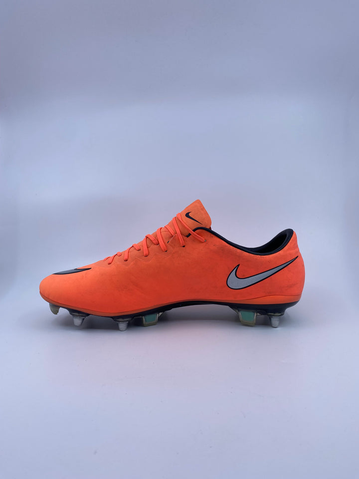 Nike Mercurial Vapor X - Size 43
