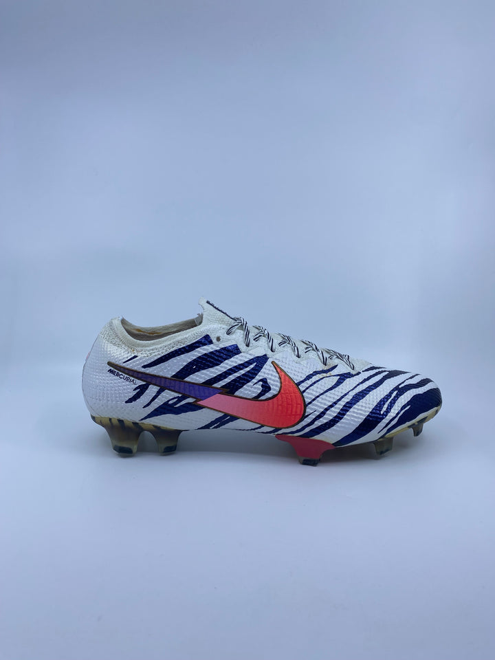Nike Mercurial Vapor 13 Korea - Size 44.5