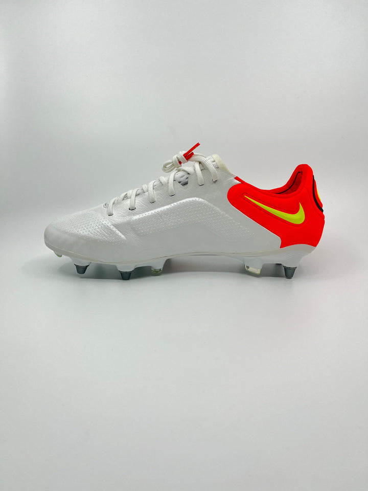 Nike Tiempo Legend 9 Elite - Size 43