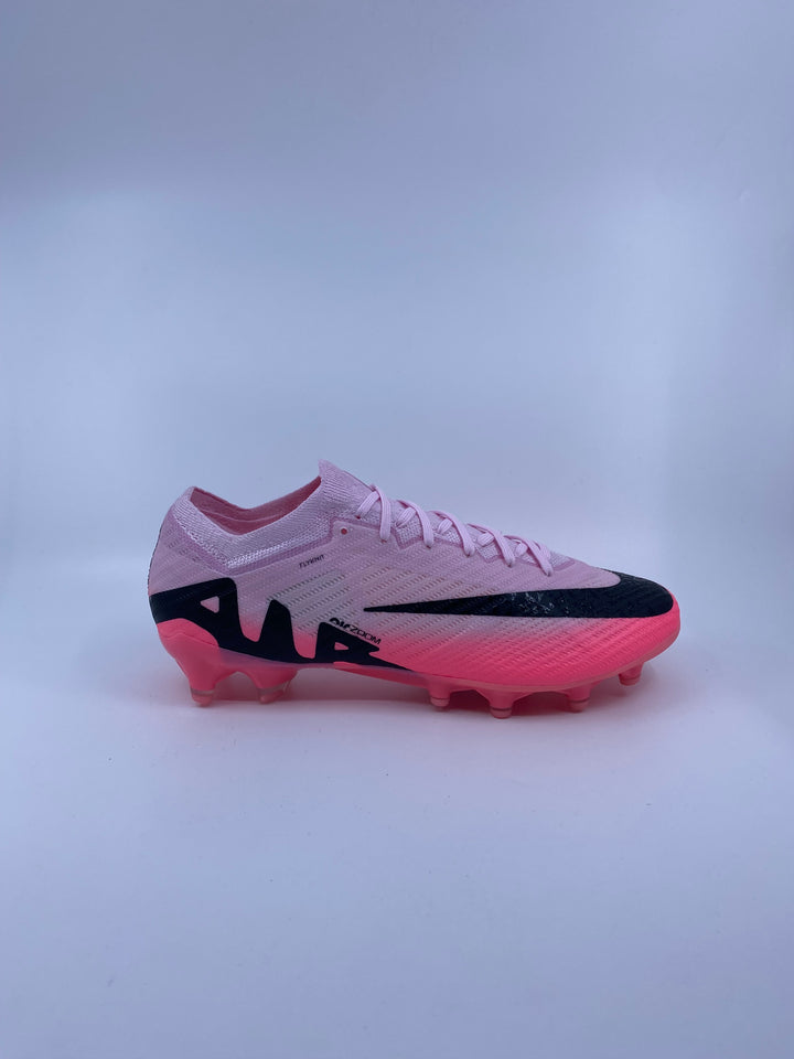 Nike Mercurial Vapor 15 - Size 42