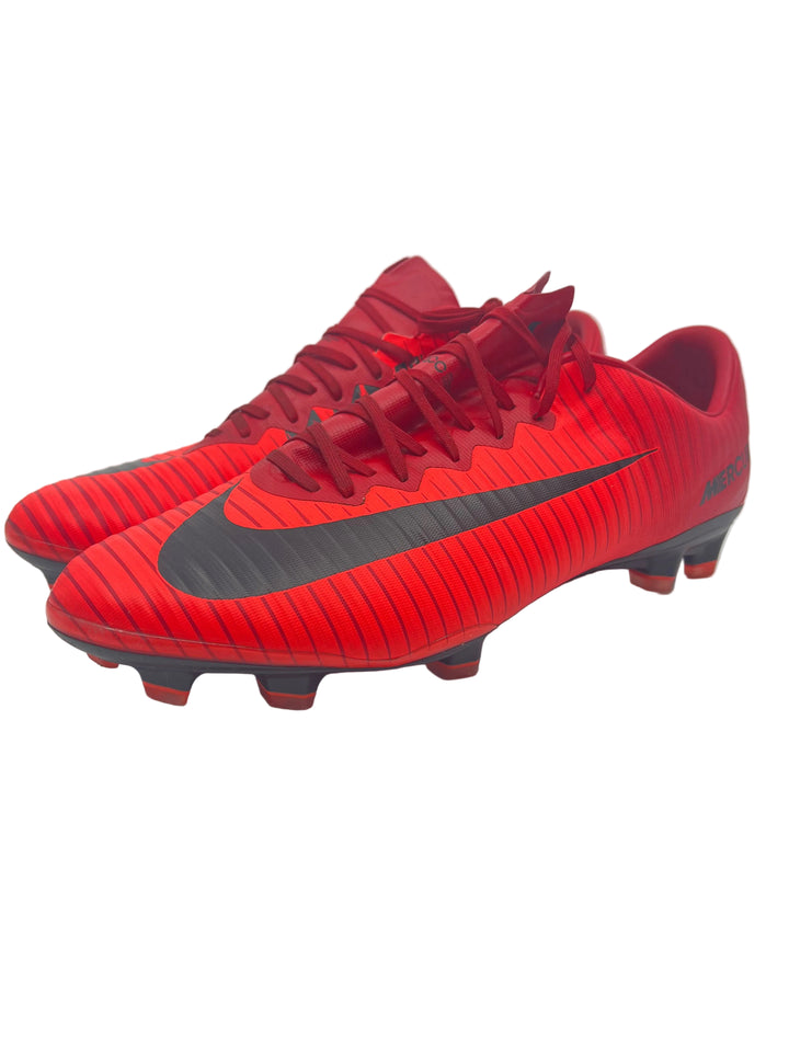 Nike Mercurial Vapor 11/XI Size 44.5
