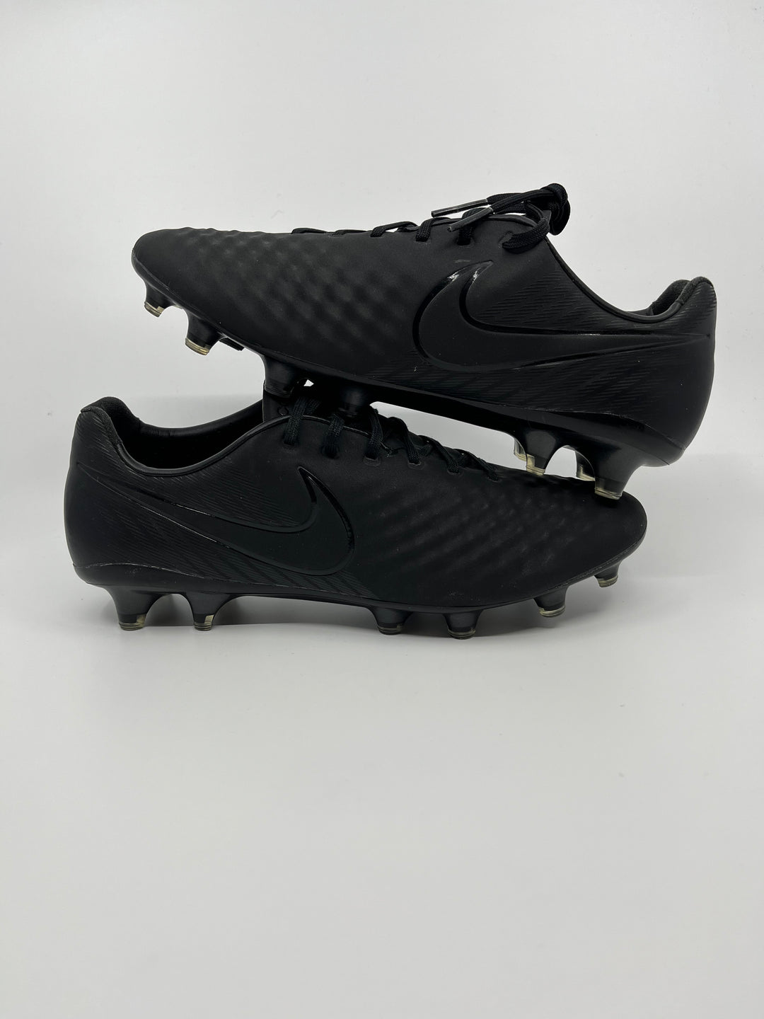 NIKE MAGISTA OPUS 2 - SIZE 41