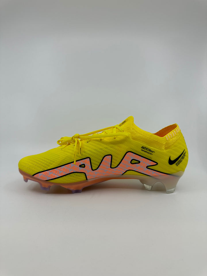 Nike Mercurial Vapor 15 - Size 42,5