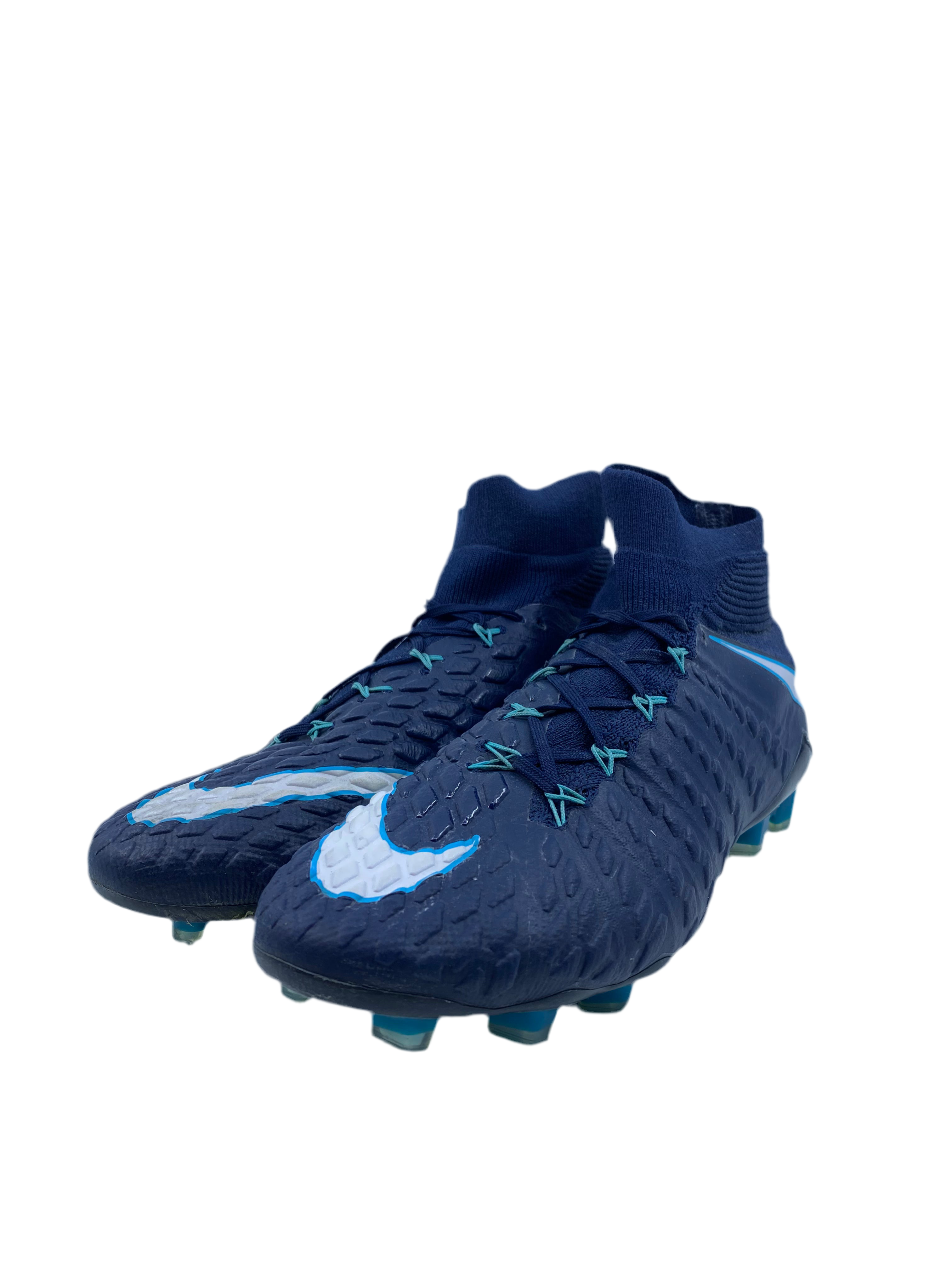 nike hypervenom size 3
