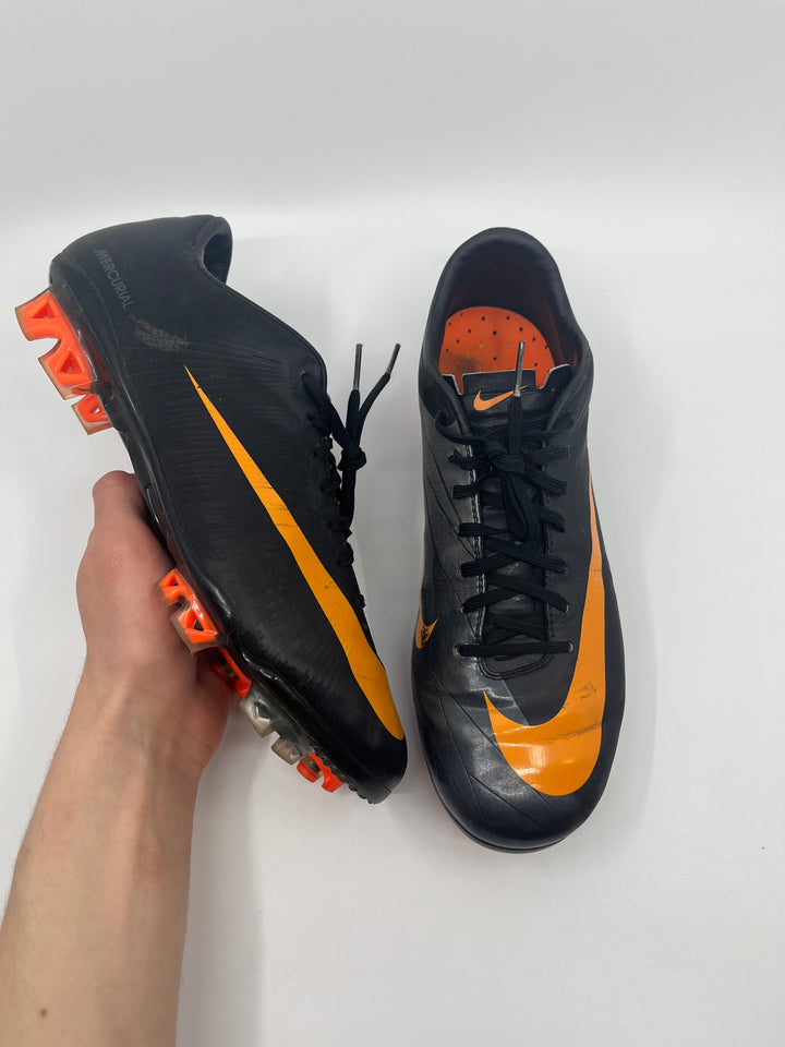 Nike Mercurial Superfly 2 - Size 42,5