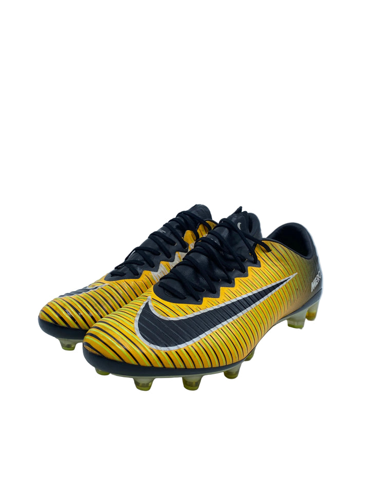 Nike Mercurial Vapor XI - Size 42,5