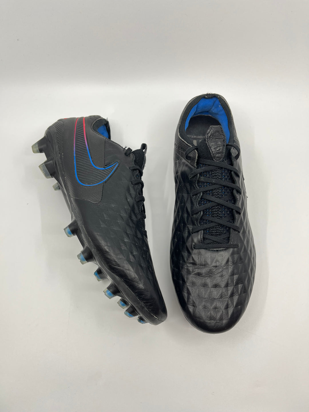 NIKE TIEMPO LEGEND 8 - SIZE 43