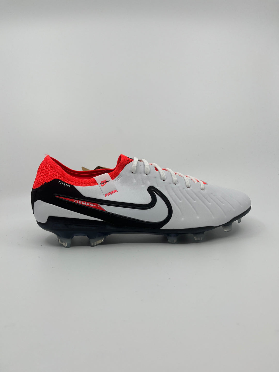 Nike Tiempo Legend 10 - size 43