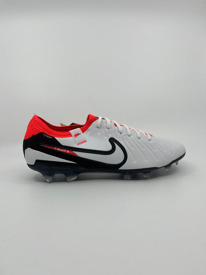 Nike Tiempo Legend 10 - size 43