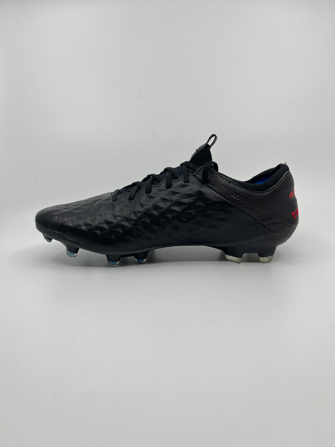 NIKE TIEMPO LEGEND 8 - SIZE 43