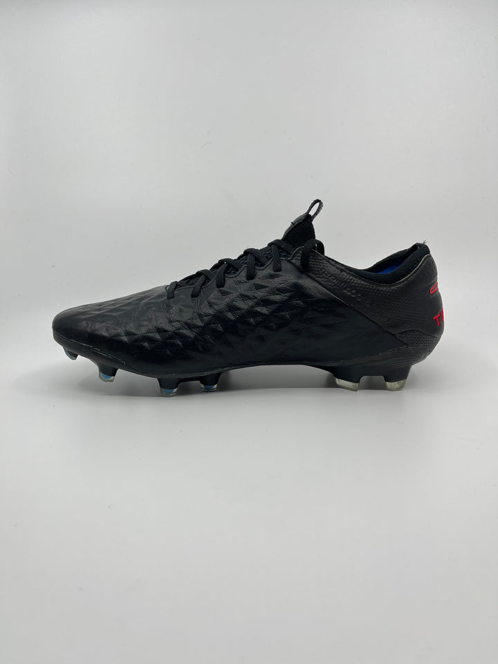 NIKE TIEMPO LEGEND 8 - SIZE 43