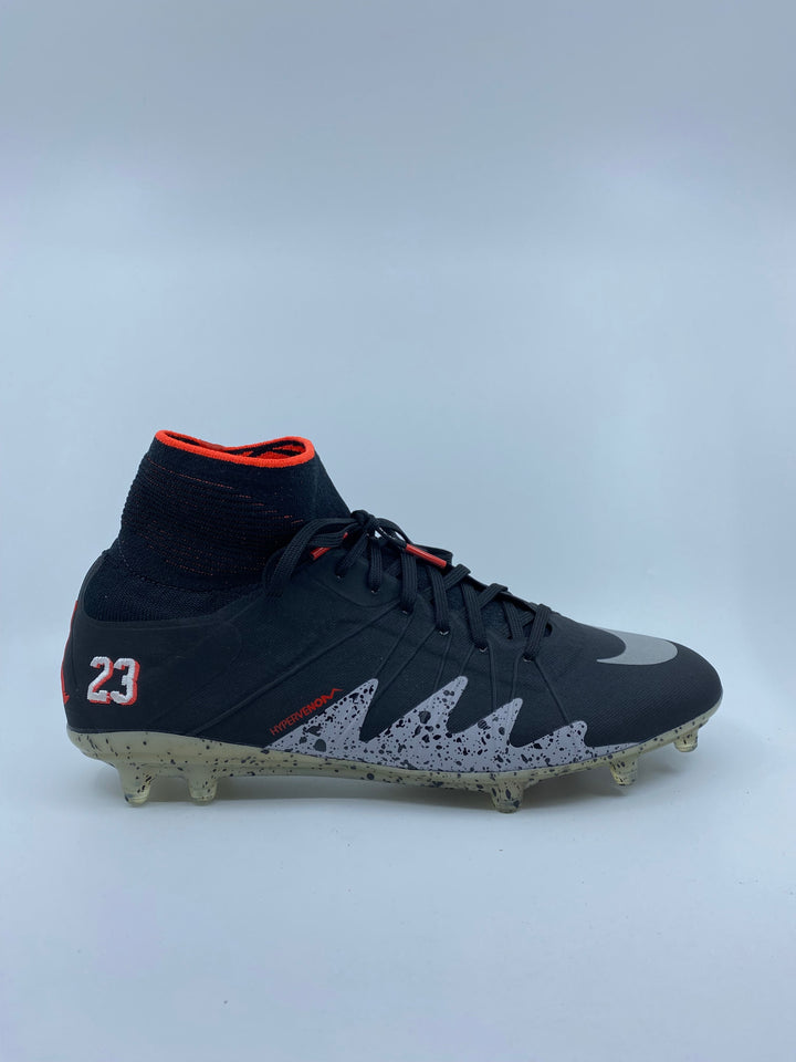 Nike Hypervenom Phantom 2 Neymar X Jordan - Size 44