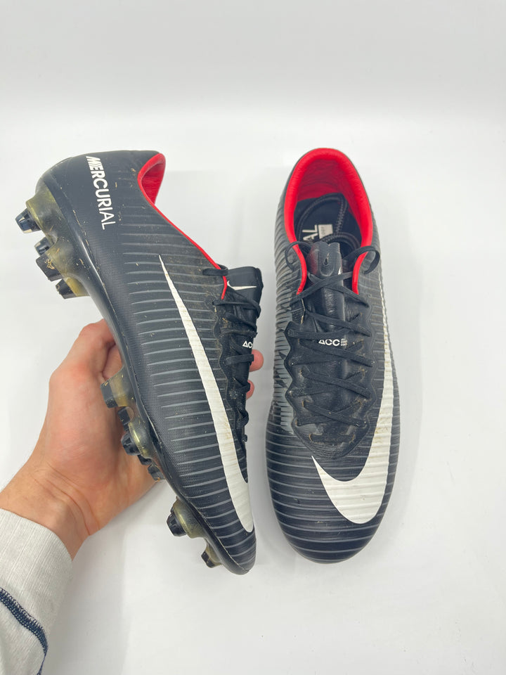 Nike Mercurial Vapor 11/XI - Size 42