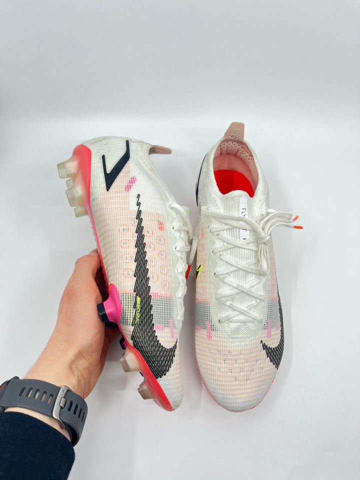Nike Mercurial Vapor 14 - Size 43