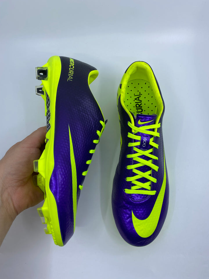 Nike Mercurial Vapor IX - Size 40
