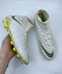 Nike Hypervenom Phantom 3 DF - Size 41