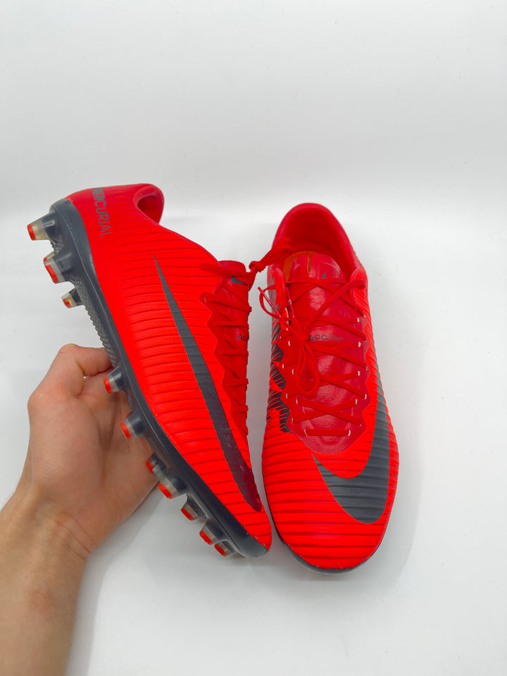 Nike Mercurial Vapor 11 - Size 42,5