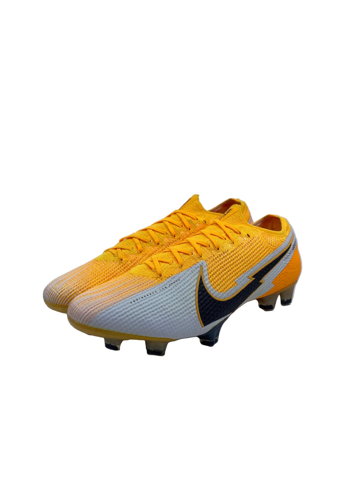 Nike Mercurial Vapor 13 - Size 44.5
