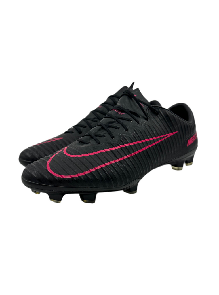 Nike Mercurial Vapor XI Size 44