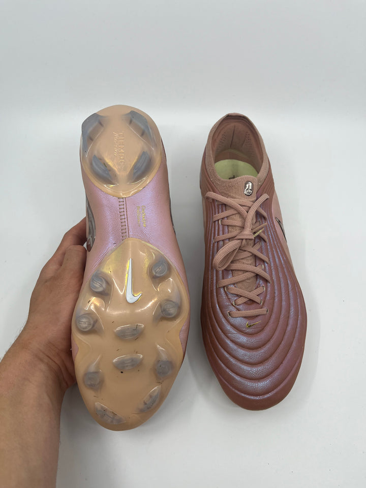 Nike Tiempo Maestro - Size 43