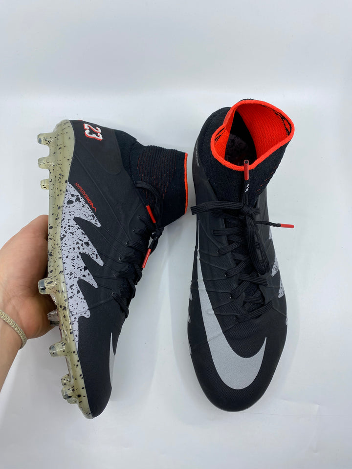 Nike Hypervenom Phantom 2 Neymar X Jordan - Size 44