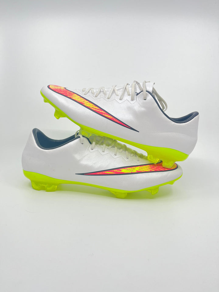 Nike Mercurial Vapor 10 - Size 41