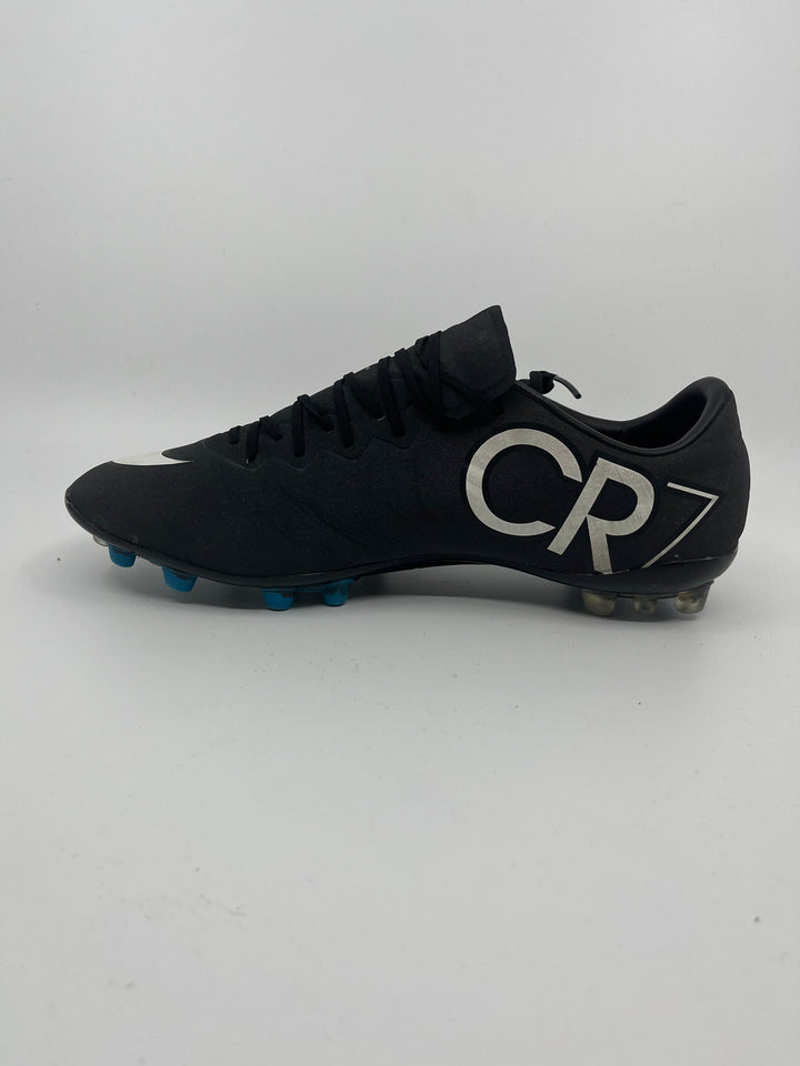 Nike Mercurial Vapor 10/X CR7 - Size 42