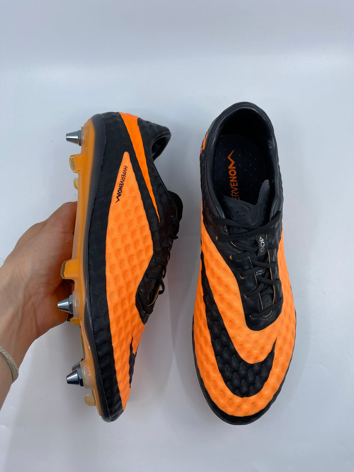 Nike Hypervenom Phantom 1 OG - Size 41