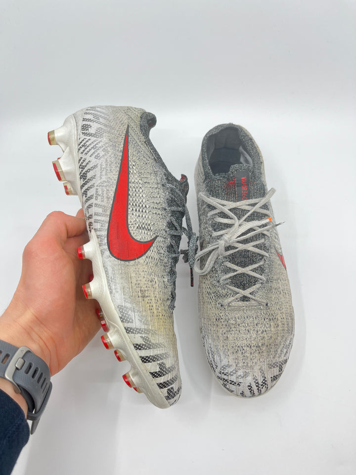 Nike Mercurial Vapor 12 NJR - Size 42