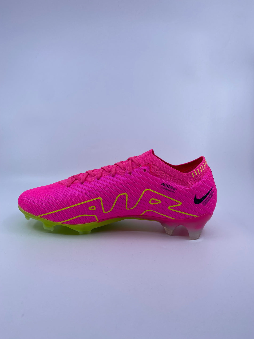 Nike Mercurial Vapor 15 - Size 42