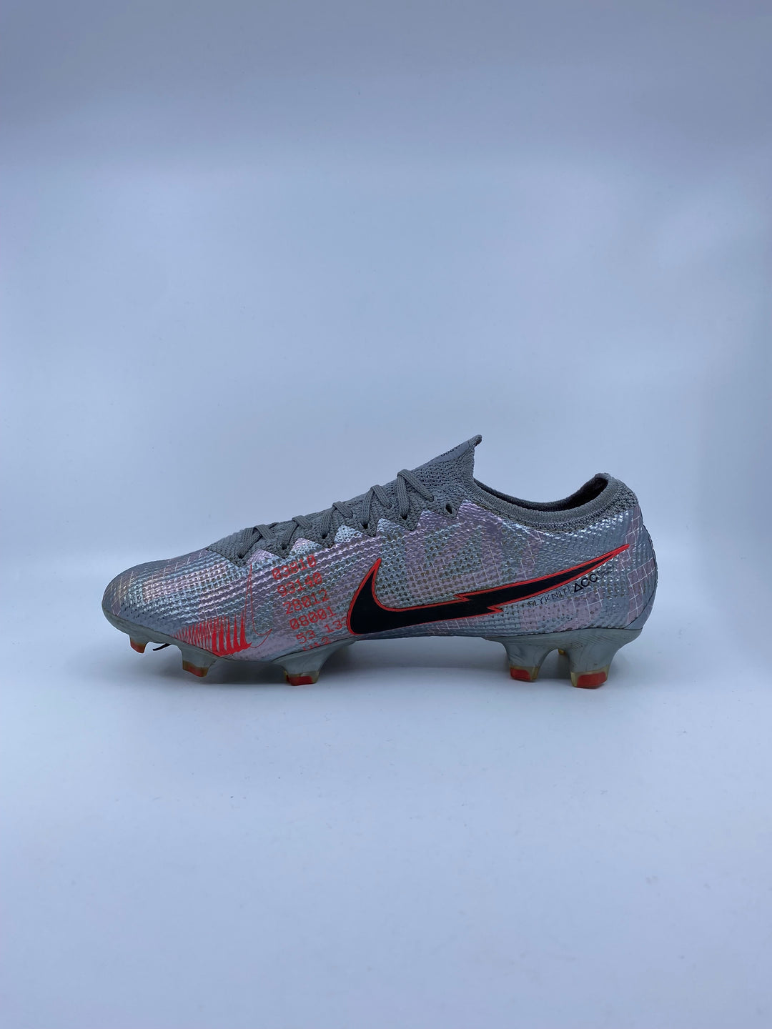 Nike Mercurial Vapor 13 - Size 41