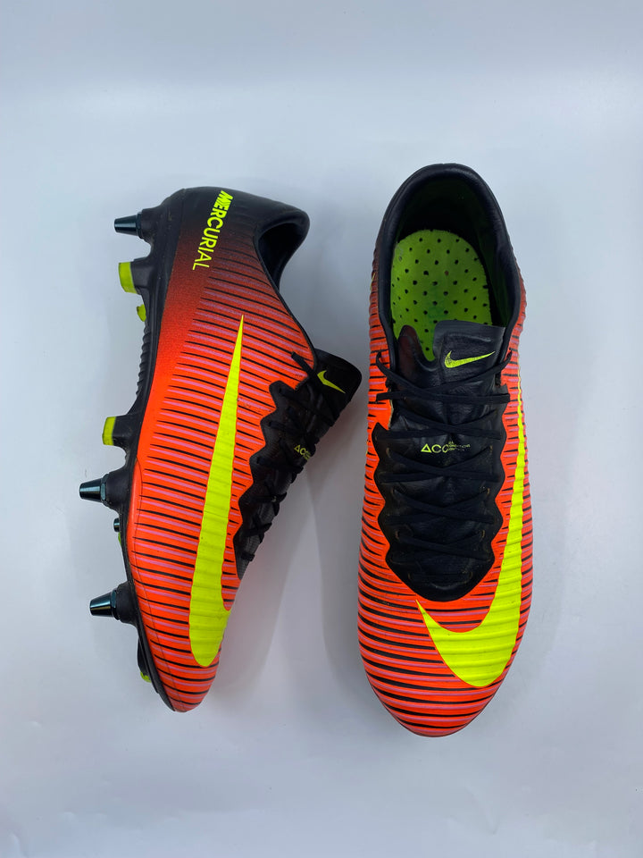 Nike Mercurial Vapor XI - Size 43