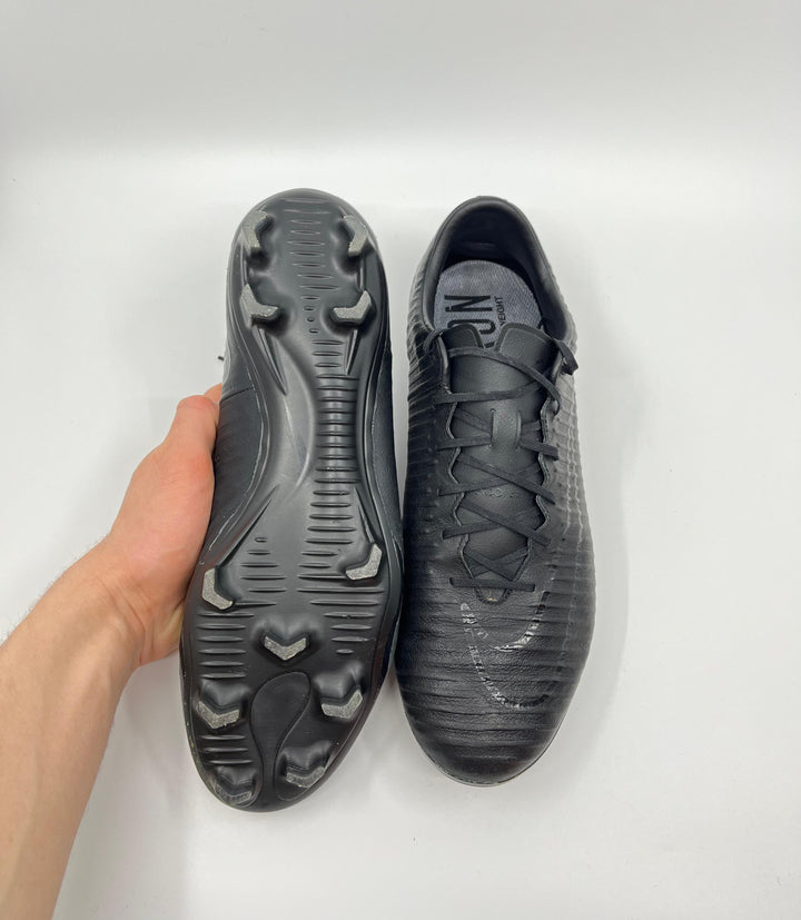 Nike Mercurial Vapor XI - Size 44