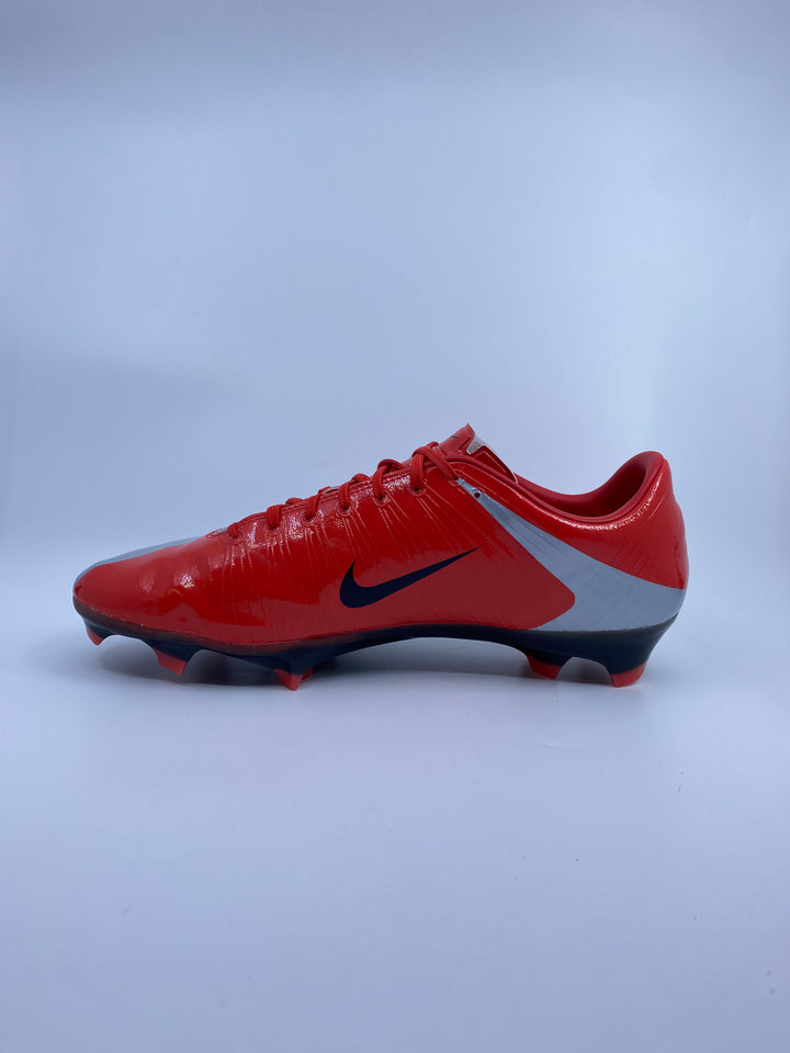 Nike Mercurial Superfly 1 RGN - Size 45.5