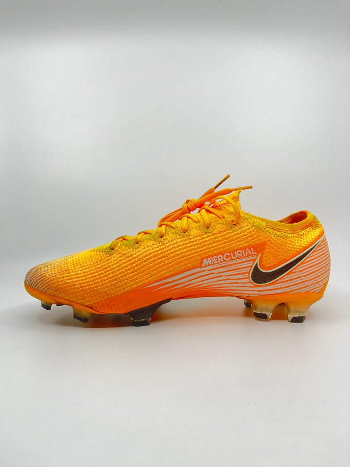 Nike Mercurial Vapor 13 - Size 44