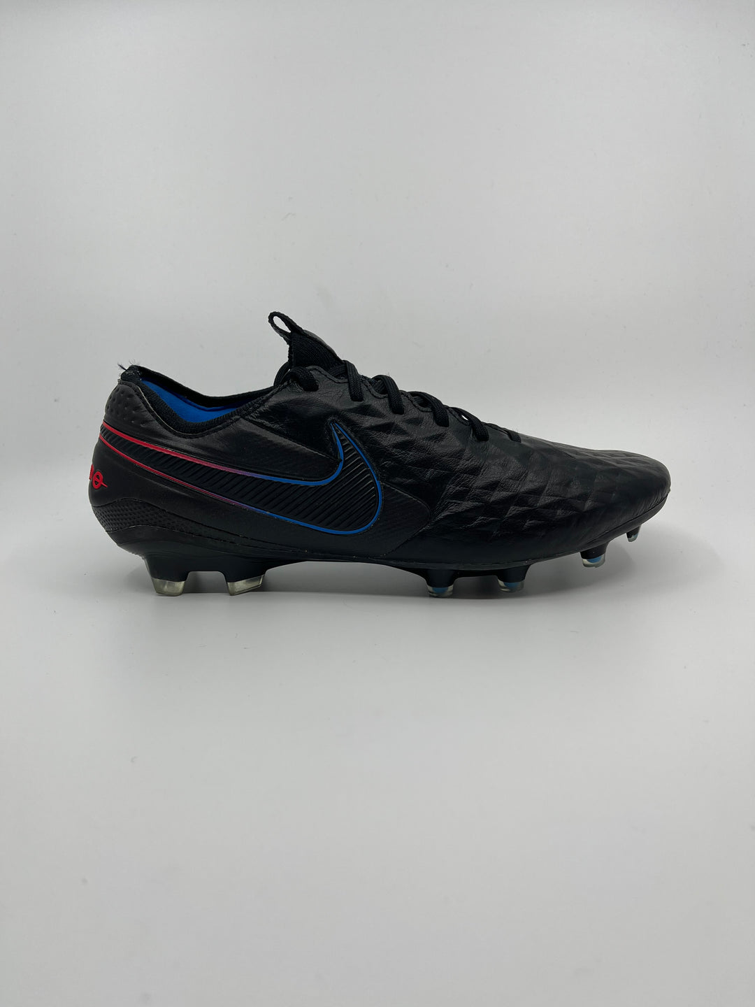 NIKE TIEMPO LEGEND 8 - SIZE 43