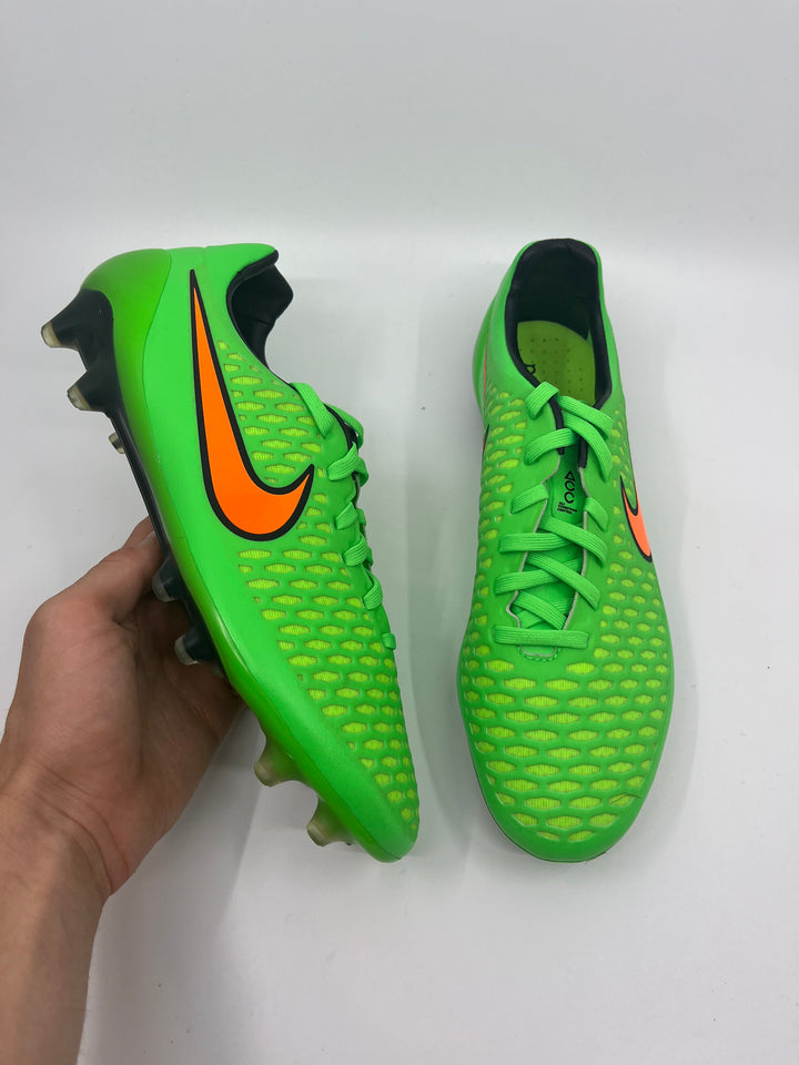 Nike Magista Opus - Size 42,5