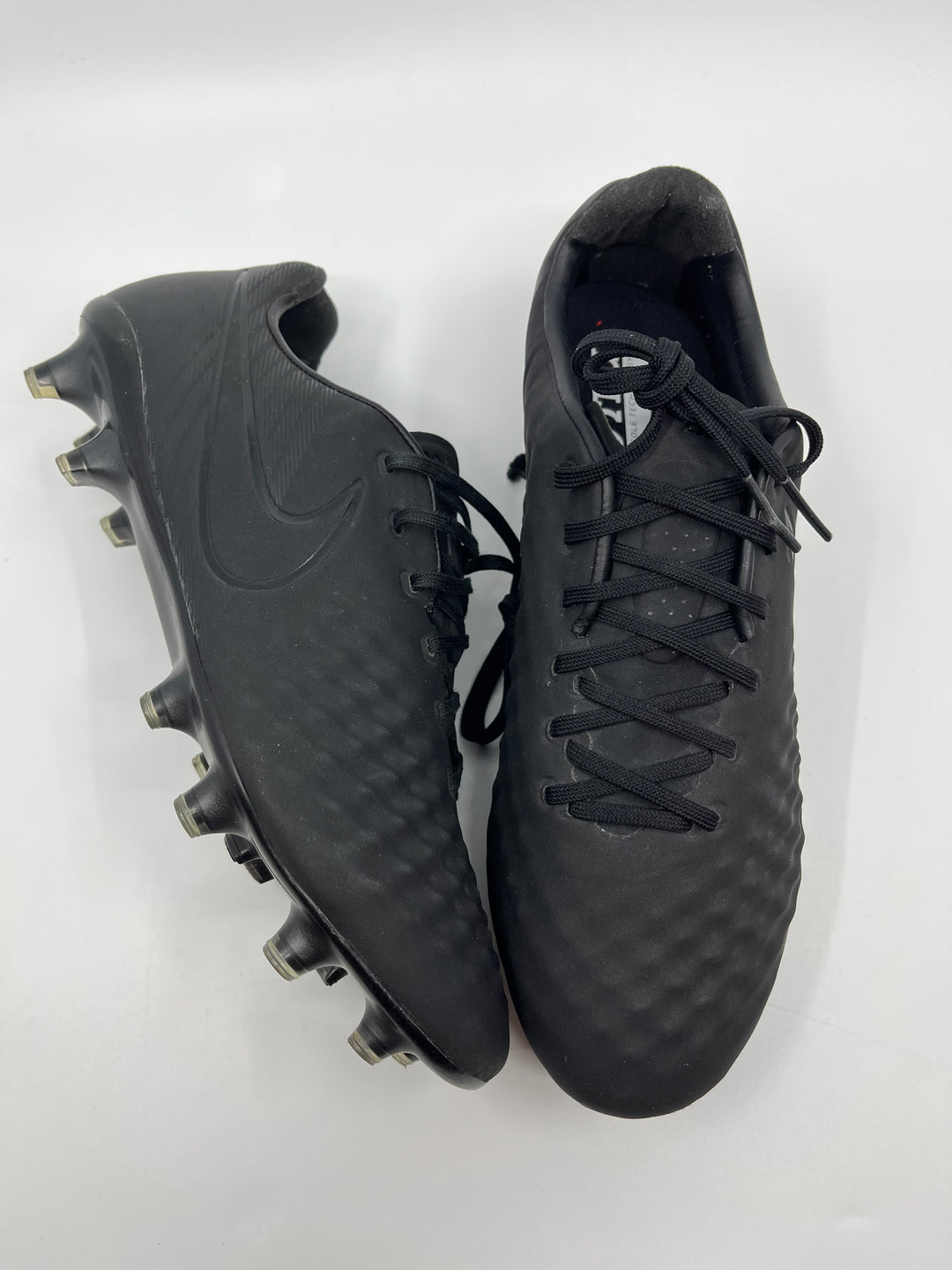 NIKE MAGISTA OPUS 2 - SIZE 41