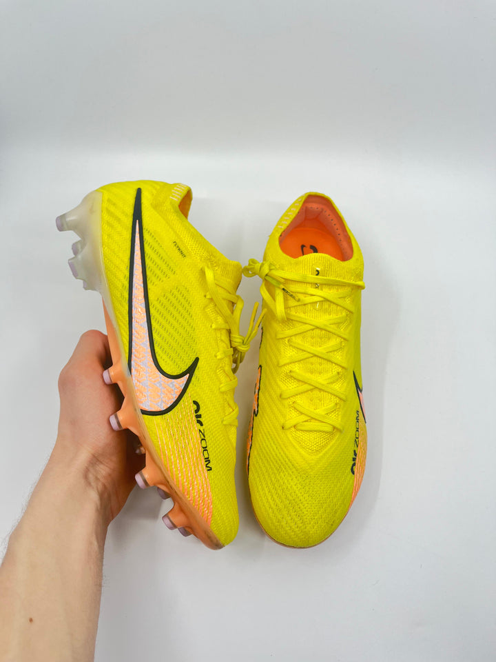 Nike Mercurial Vapor 15 - Size 41