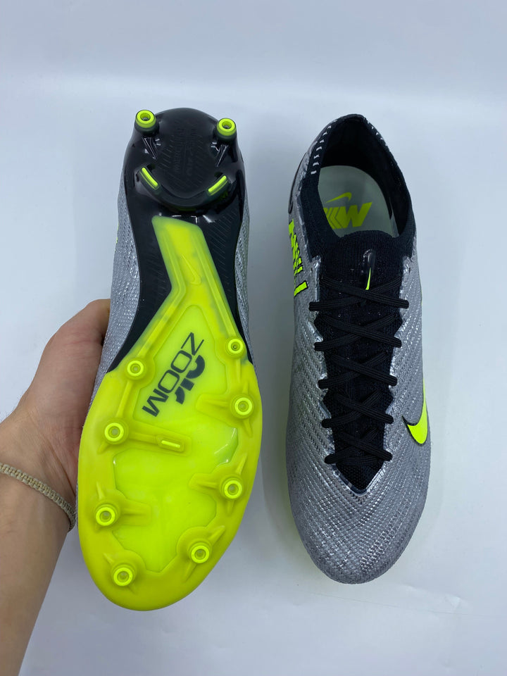 Nike Mercurial Vapor 15 - Size 41